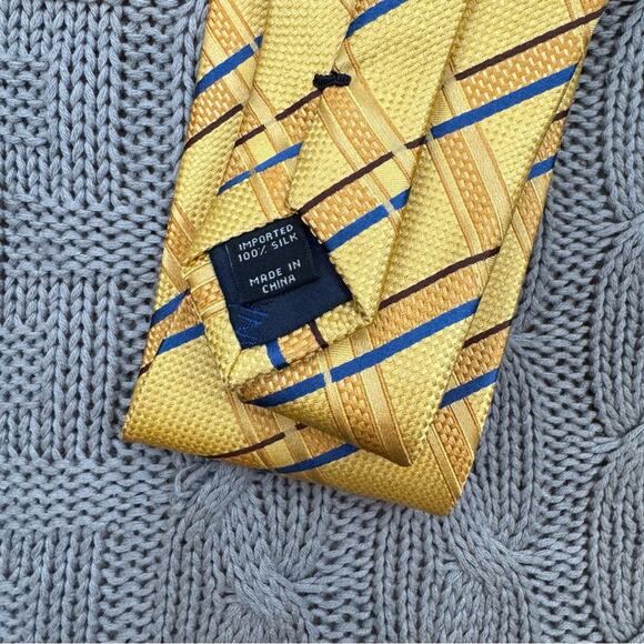 Jos. A. Bank Silk Stylish Yellow and Blue Checkered Ties - Picture 10 of 10